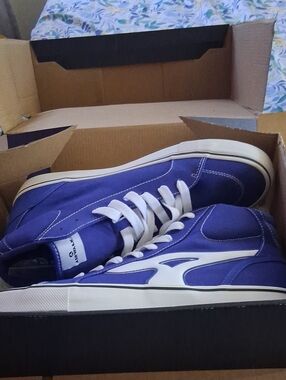 Airwalk Blue/White Canvas Lace-Up Sneakers with White Accents